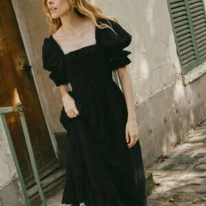 Doen Izabal Dress in Black
